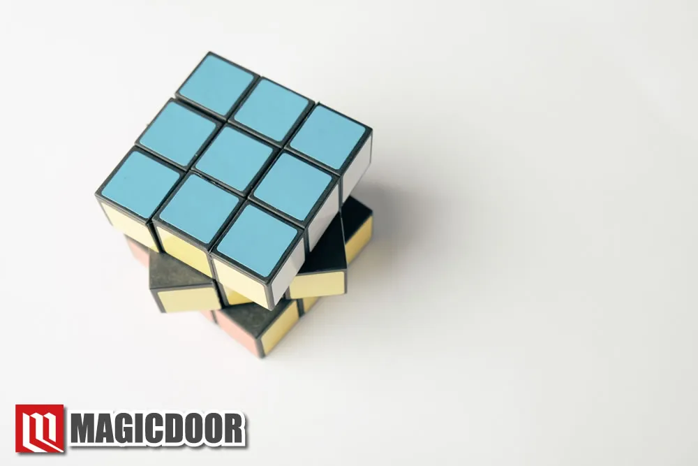 【初心者向け】ルービックキューブ攻略のコツ＆解き方をやさしく解説