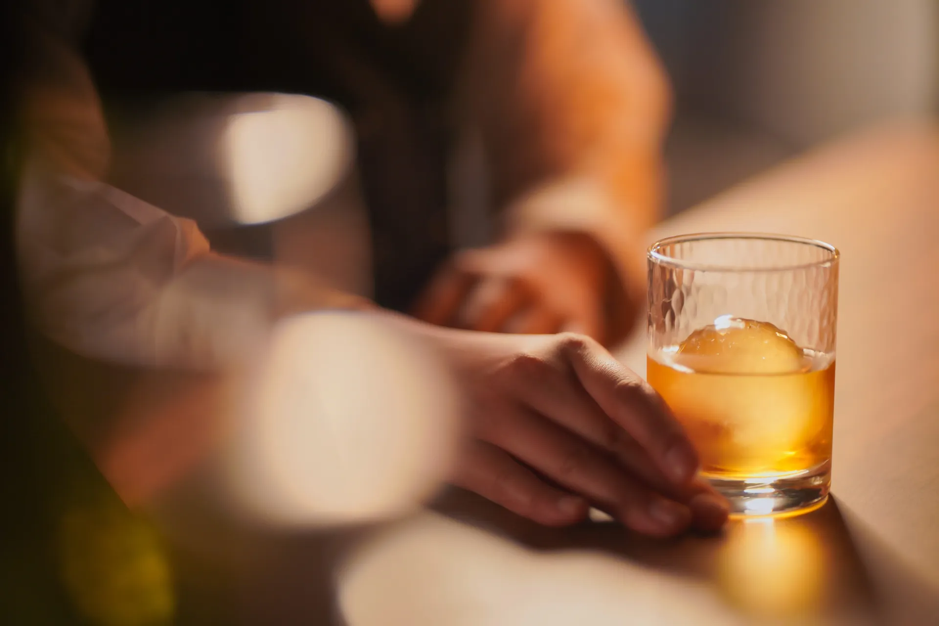 福岡(博多・天神)マジックバーおすすめ8選！手品やショーを楽しめる店舗紹介